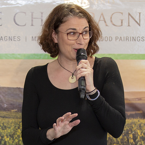 Dawn Davies at the Champagne Show